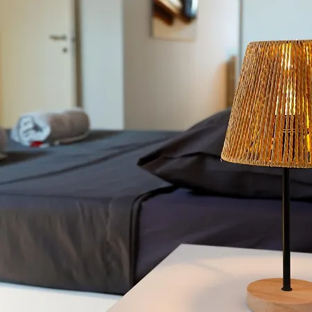 شقة Loft Mansardato Sullo Skyline Di بيرغامو